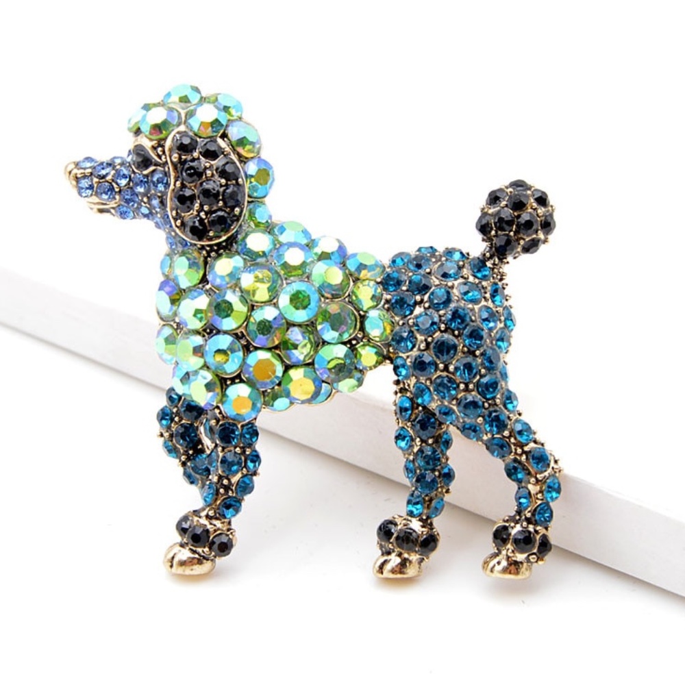 ❤️ 2/40$ Adorable vintage style dog with brooch